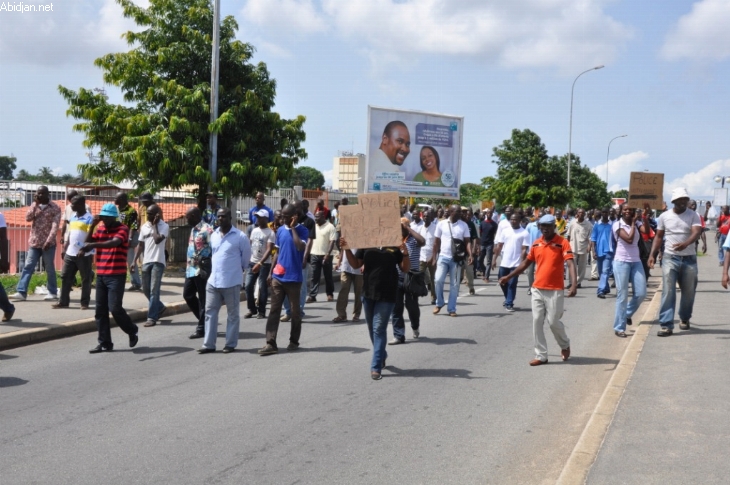Projet immobilier des FDS: Des policiers manifestent pour dénoncer un 